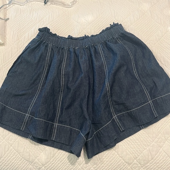 Cleobella Rian Shorts - Picture 2 of 3